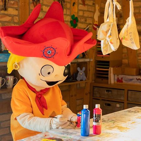 Familien Wellness Hotel Seeklause Mit Grossem Abenteuerspielplatz "Piraten-Insel-Usedom" Kinder Immer All-Inklusive & Getraenke Ganztags Inklusive ทรัสเซนไฮเดอ ภายนอก รูปภาพ